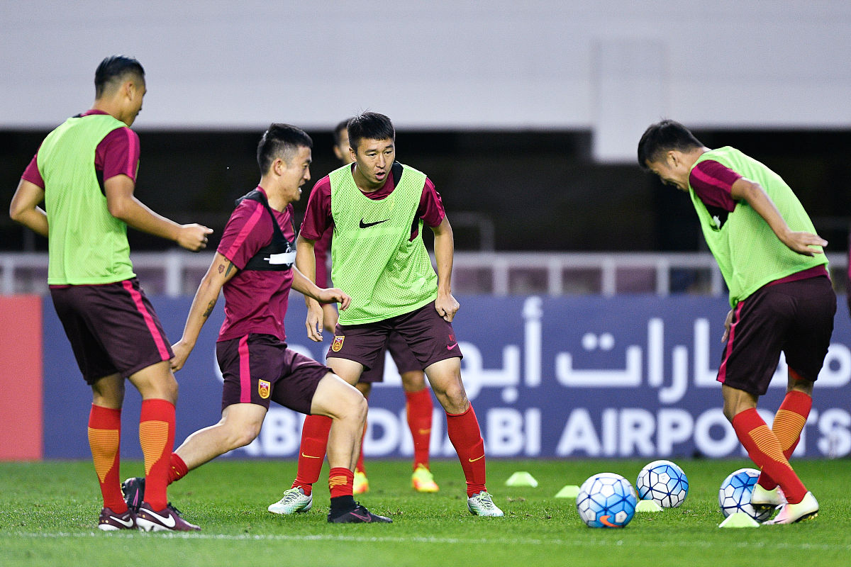 天行体育官网-球队的表现让主教练感到满意和骄傲